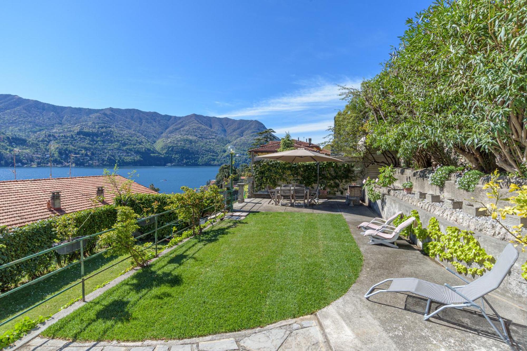 Casa Bambu - Splendida Vista Lago E Posto Auto Laglio Dış mekan fotoğraf