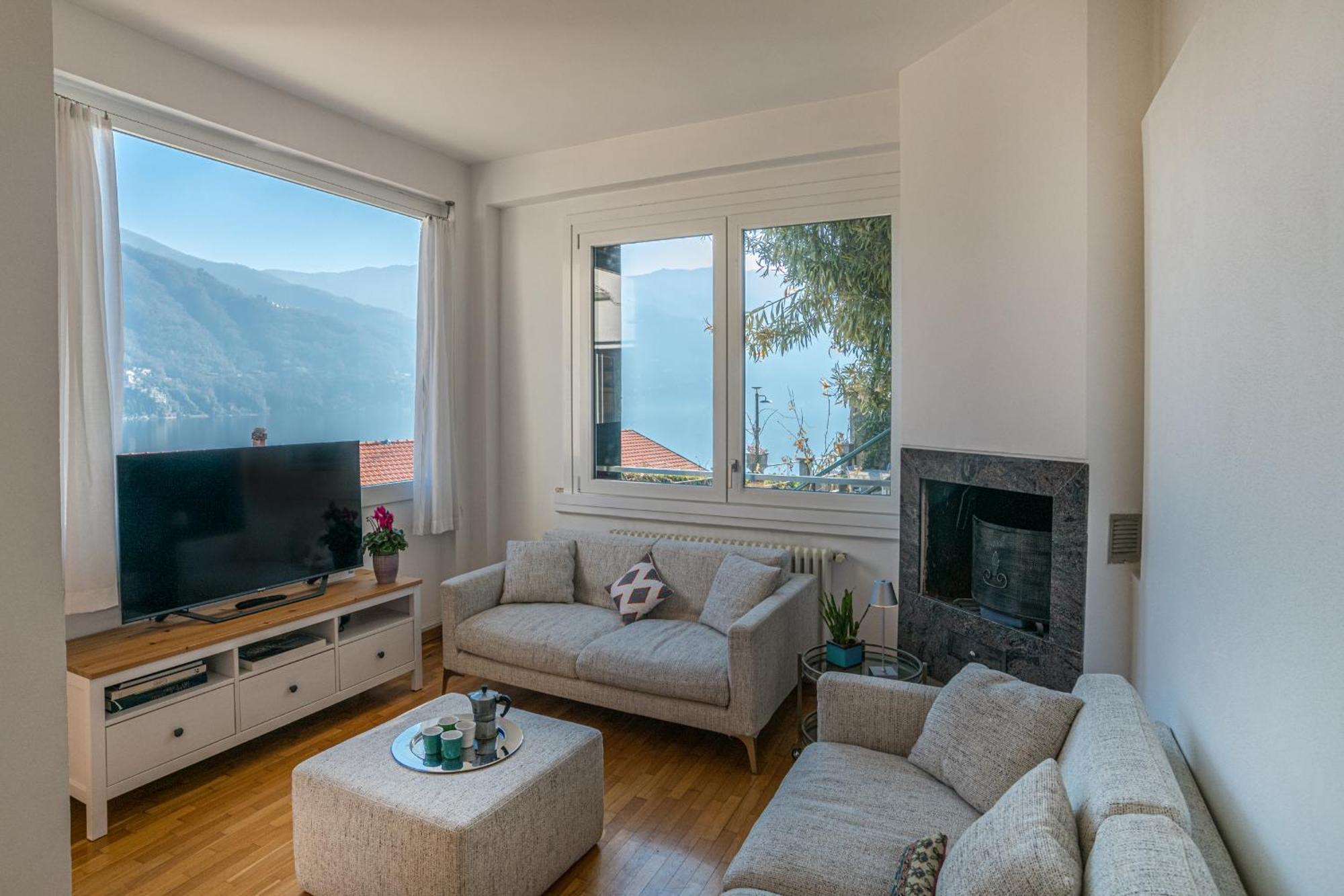Casa Bambu - Splendida Vista Lago E Posto Auto Laglio Dış mekan fotoğraf